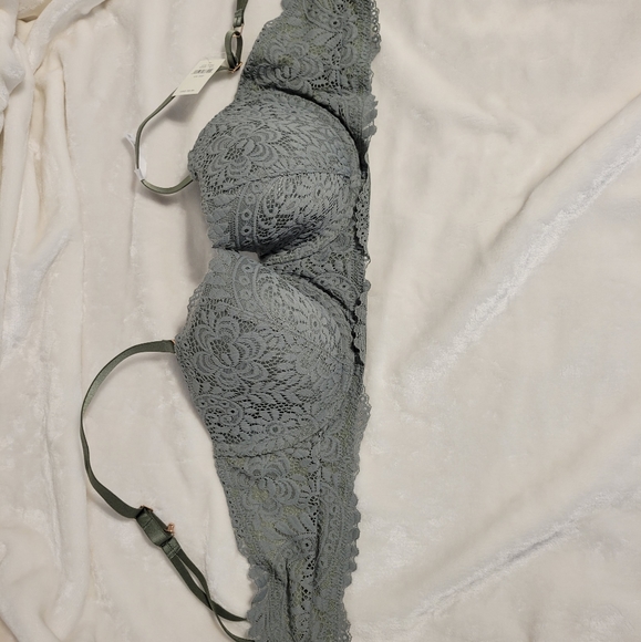 Aerie Bra - Picture 2 of 3